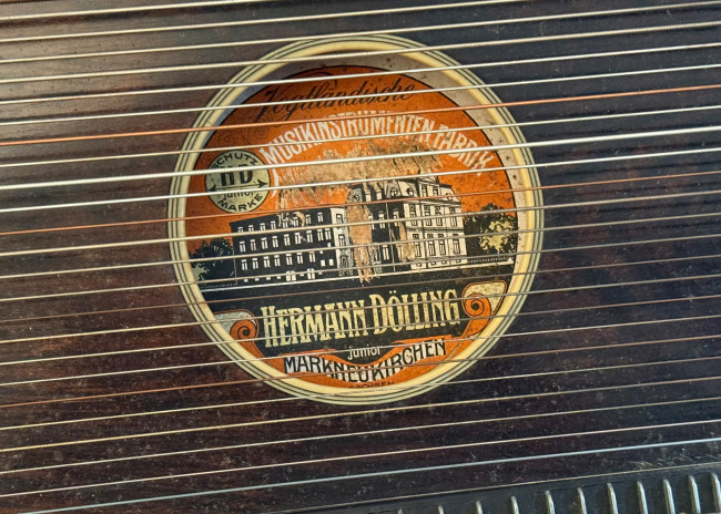 Zither